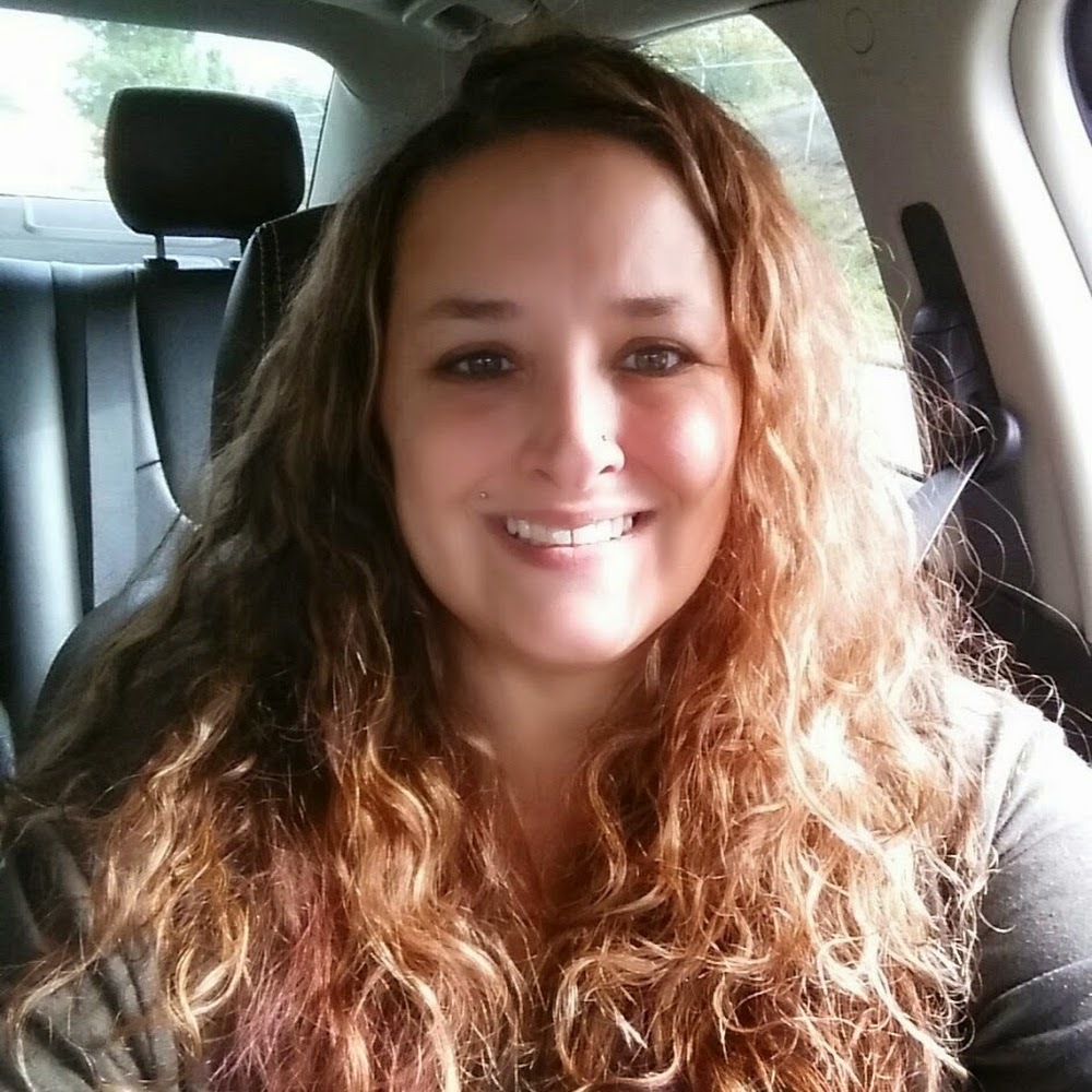 Meet your Posher, Monica